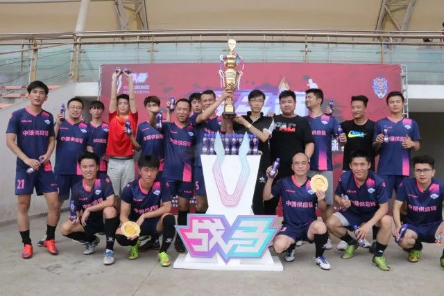 HERE WE GO！皇马36小时极限截胡B席 2+1合同穆帅说好